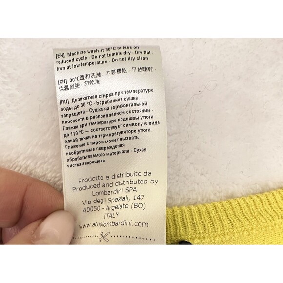Atos Lombardini Womens Yellow Knit Short Sleeves Crew Neck Soft Sweater Sz 10/46 - Picture 10 of 14